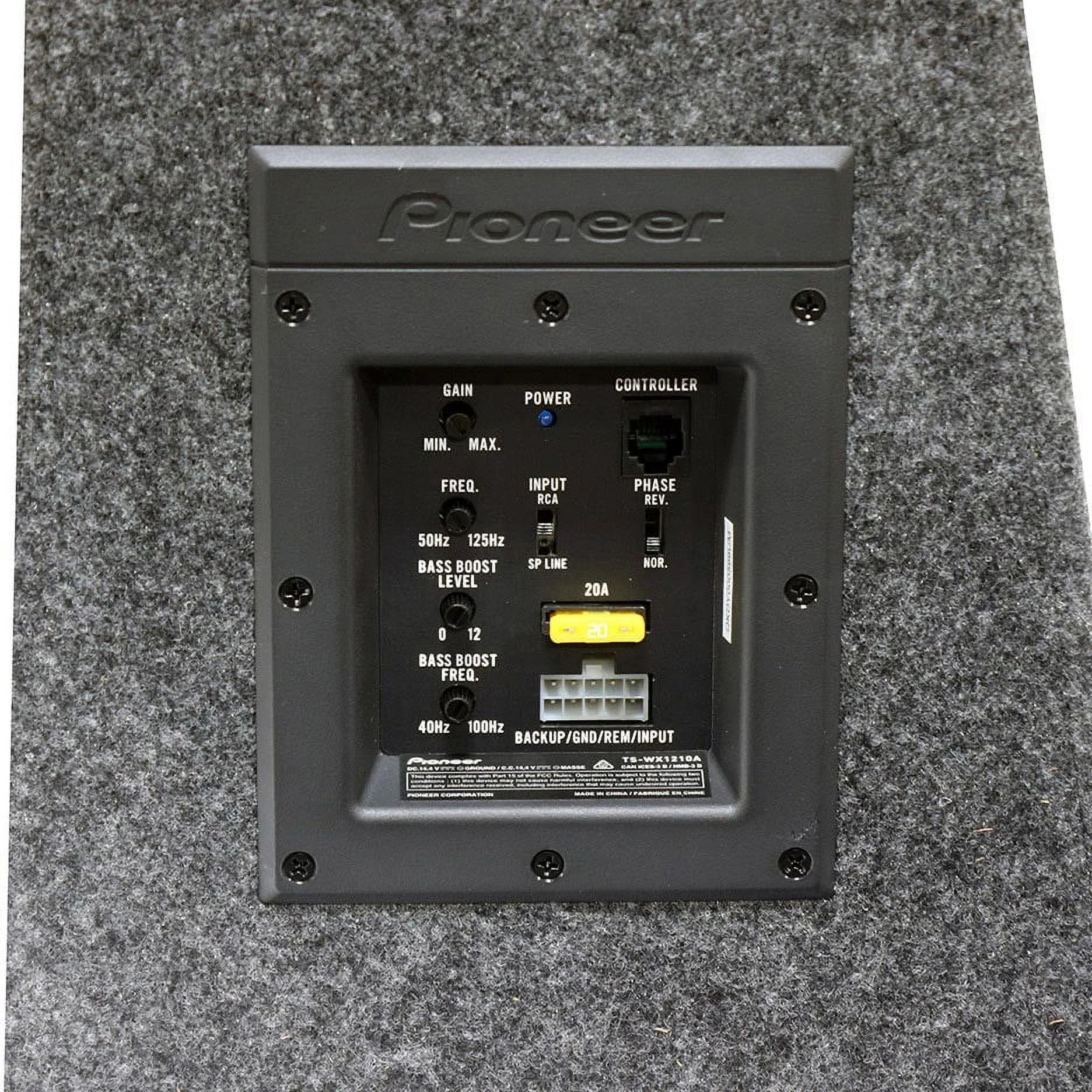 TS-WX1210A 12-In. 1,300-Watt-Max Sealed Active Subwoofer with Built-In Class D Amp, Black